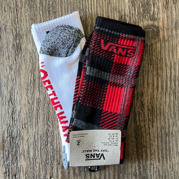Vans Accessories - Vans Crew socks M 9-13/W 10.5-14.5. 2 pairs. black/grey/red/white. NWT